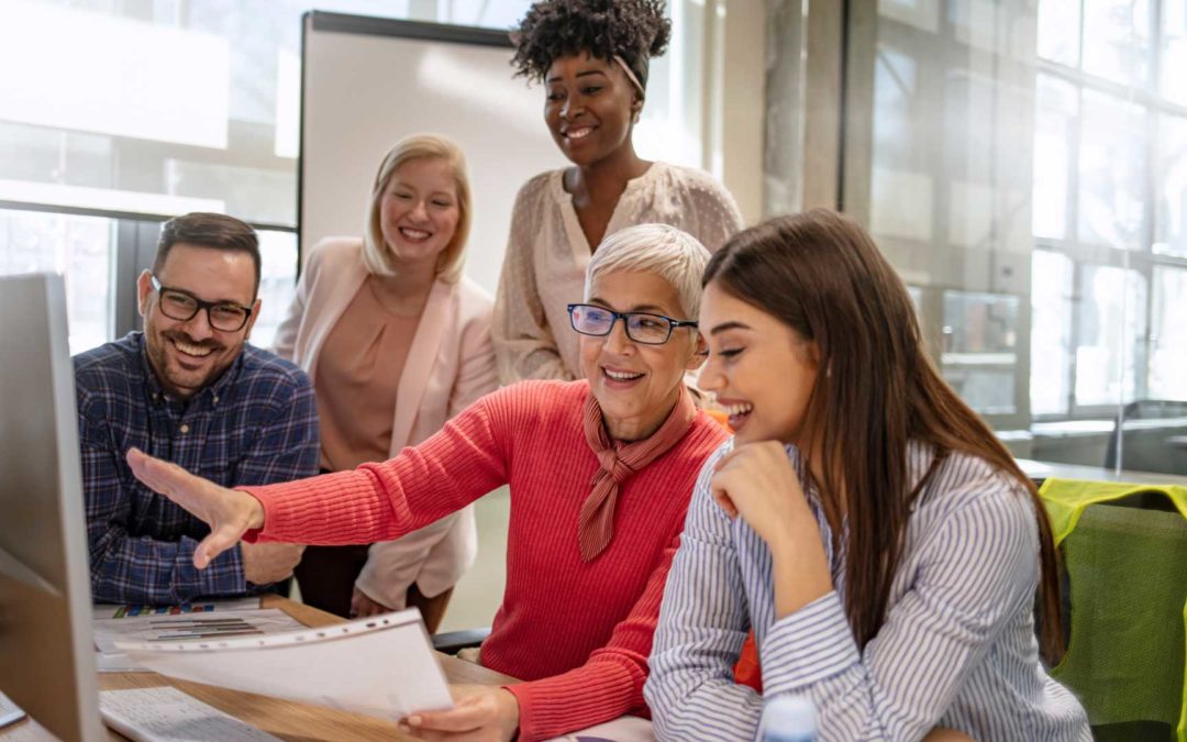 LES 5 PRINCIPALES RAISONS POUR LESQUELLES L’EXPÉRIENCE PRATIQUE EST IMPORTANTE POUR DÉCROCHER UN EMPLOI POUR UN JOB ETUDIANT