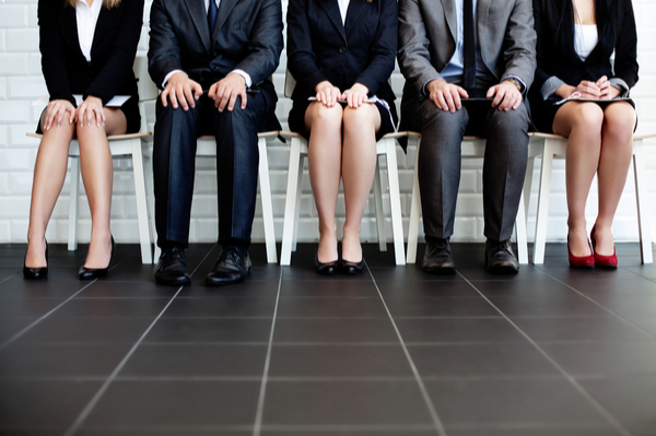 COMMENT RECHERCHER UN EMPLOI EN LIGNE
