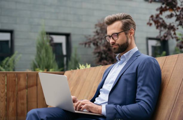 11 CONSEILS POUR RÉUSSIR À TRAVAILLER À DOMICILE